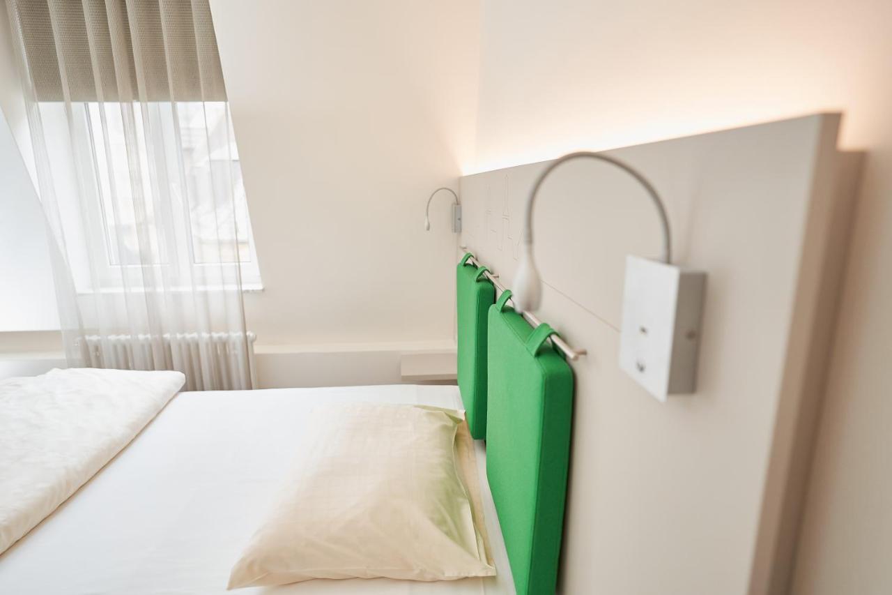 Stadthotel Engel Ettlingen Εξωτερικό φωτογραφία