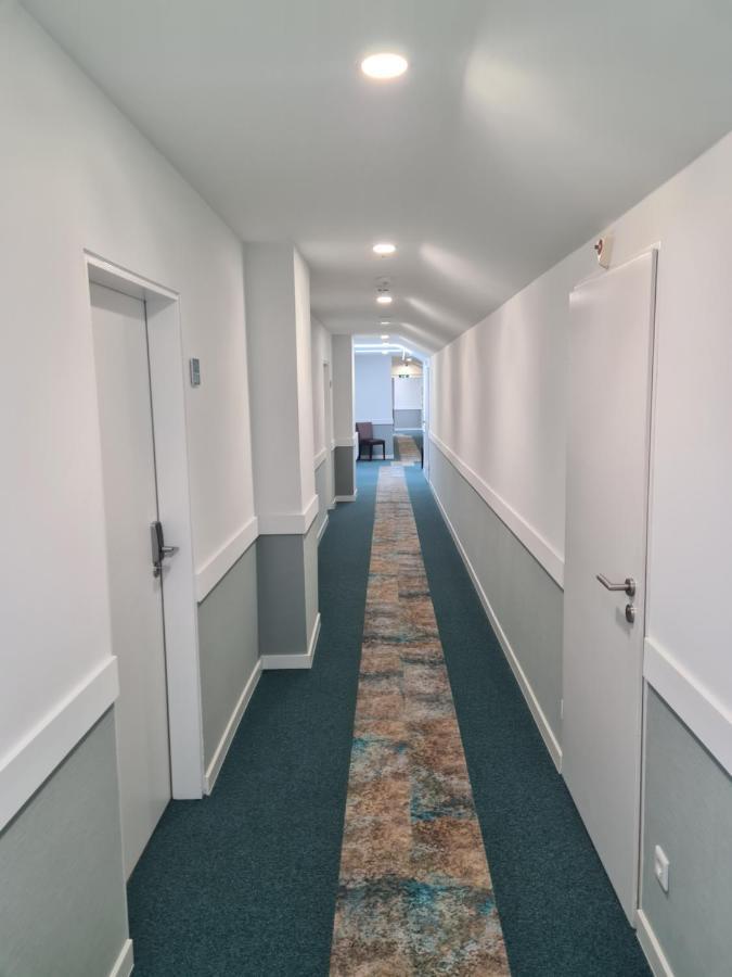 Stadthotel Engel Ettlingen Εξωτερικό φωτογραφία