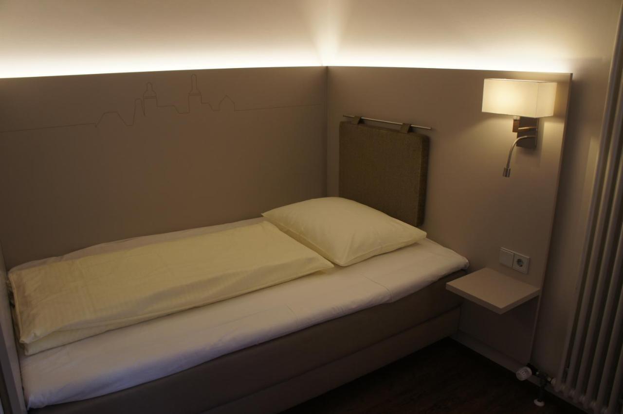 Stadthotel Engel Ettlingen Εξωτερικό φωτογραφία